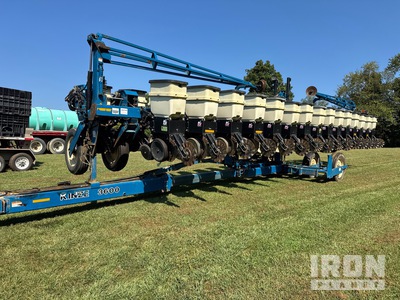 2009 (unverified) Kinze 3600 Split 16 Row No-Till 16/31 split row Planter