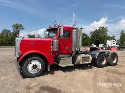 2005 Peterbilt 379 6x4 Ciągnik siodłowy T/A z kabiną dzienną