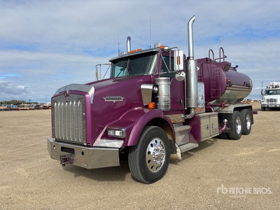 2003 Kenworth T800 6x4 Pressure Truck