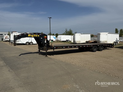 2020 Big Tex 22GN-28BK 33 ft T/A Gooseneck Equipment Trailer