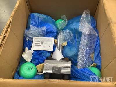 (2) AMF Cuno Division 1H1 Flow Filter Housing Assemblies