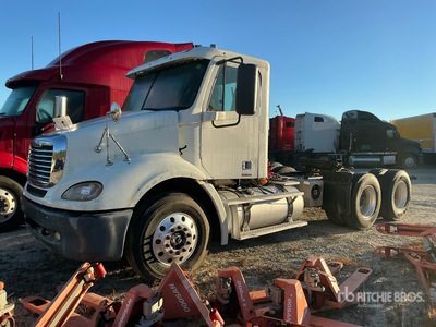 2007 Freightliner Columbia 112 6x4 Day Cab Truck Tractor (Inoperable)