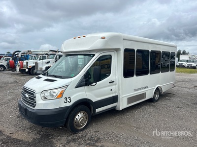 2019 Ford Transit T-350 4x2 5-Seat Mini Bus