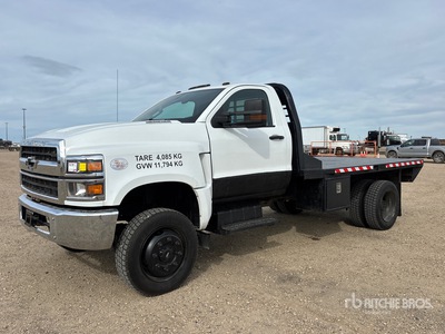 2023 Chevrolet Silverado 4x4 Camión Caja Abierta