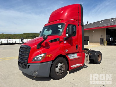 2019 Freightliner Cascadia 116 4x2 Cabeza Tractora Cabina Corta