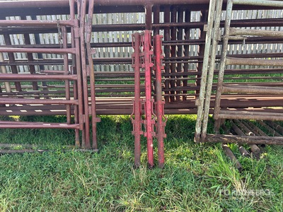 Quantity of (3) Connector Panel Rods Divers - Bétail