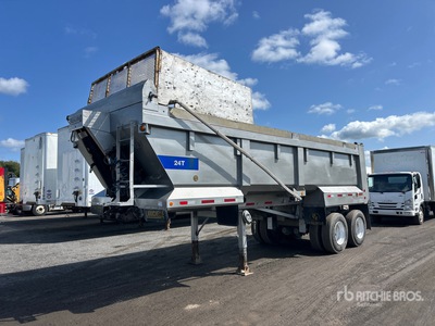 2010 Larochelle 25 ft T/A End Dump Trailer
