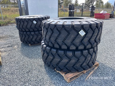 Quantity of (4) Bedrock 23.5x25 Neumáticos (Unused)