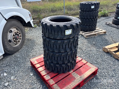 Quantity of (4) 10-16.5 Neumáticos (Unused) - Fits Skid Steer Loader
