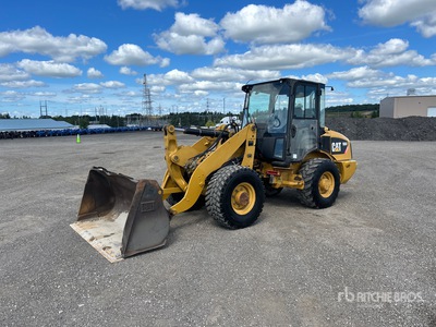 2009 Cat 906H Pala Cargadora