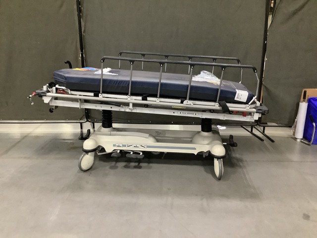 Stryker 1020 Trauma Stretcher Stryker 1020 Trauma Stretcher