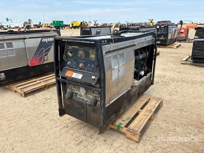 2012 Red-D-Arc DX450 400 A Multi-Process Engine Driven Welder (Inoperable)