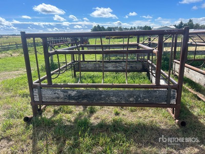 8 ft x 8 ft Bale Livestock Feeder