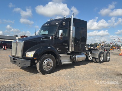 2021 Kenworth T880 6x4 トラックトラクター（T/A）