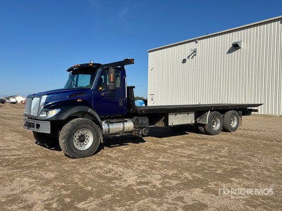 2006 International 7400 6x4 Camion à ridelles