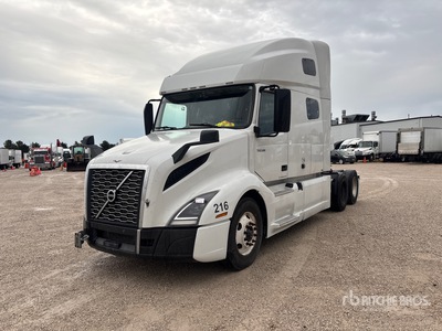 2020 Volvo VNL760 6x4 T/A Sleeper Truck Tractor