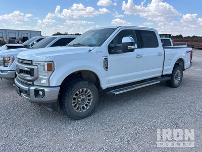 2022 Ford F-250 XLT 4x4 Crew Cab Pickup