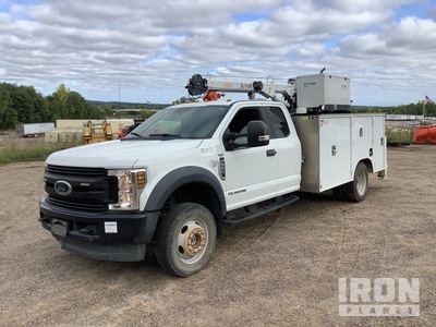 2019 Ford F550 XL 4x4 Extended Cab Camion de servicios