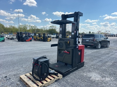 2007 Raymond 520-OPC30TT 3000 lb Reach Truck