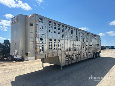 2008 Wilson 53 ft Tri/A Livestock Trailer