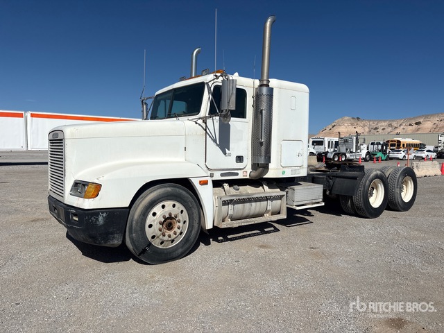 1995 Freightliner FLD120064ST 6x4 T/A Sleeper Truck Tractor