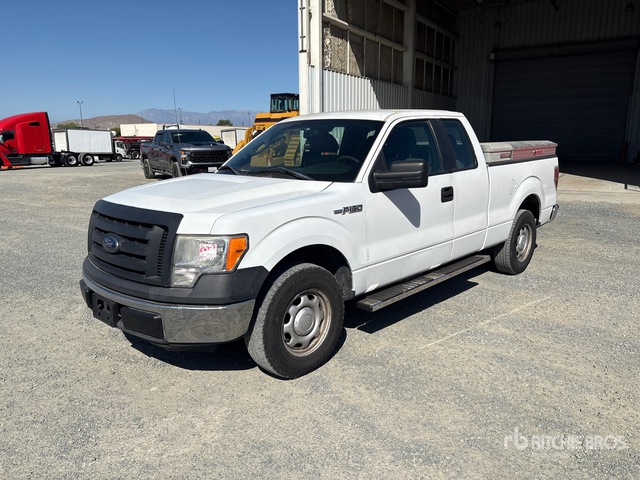 2012 Ford F-150 XL 4x2 Extended Cab Pickup