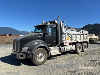 2019 Kenworth T880 6x4 Transfer T/A Dump Truck