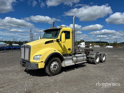 2016 Kenworth T880 6x4 Day Cab Truck Tractor