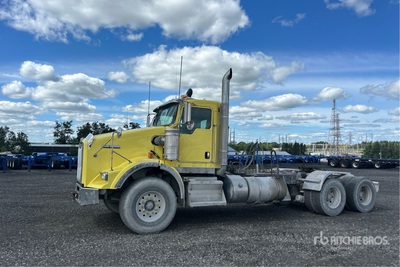 2012 Kenworth T800 6x4 Day Cab Truck Tractor