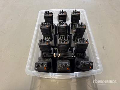 Quantity of (12) Motorola MTS2000 800 MHz Portable ラジオ・トランシーバー