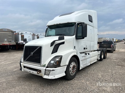 2015 Volvo VNL 6x4 Cabeza Tractora Cabina Dormitorio