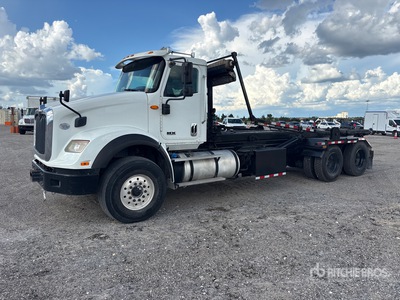 2017 International HX615 6x4 Roll-Off Truck