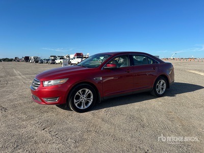 2014 Ford Taurus SEL Automobile