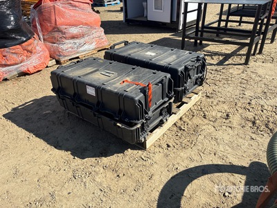 Quantity of (1) Pallets of DMR Repeaters Varios, tienda, almacen, consumidor
