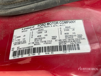2004 Ford F-750 XLT T/A Dump Truck