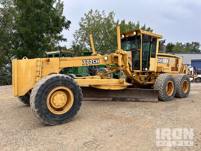 John Deere 772 AWD Motor Grader
