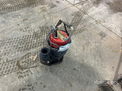Multiquip ST2040T Submersible Water Pump