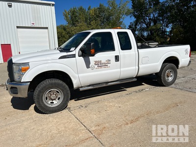 2015 Ford F-250 XL 4x4 Extended Cab بيك اب