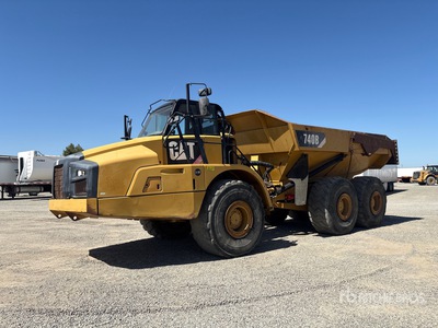 2013 Cat 740B Articulated Dump Truck