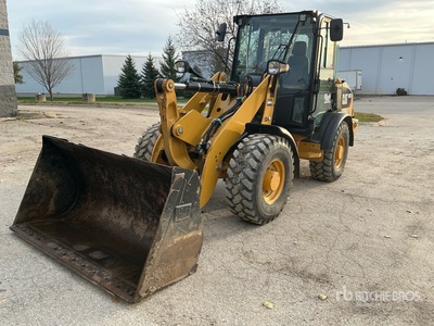 2017 Cat 906M Wheel Loader