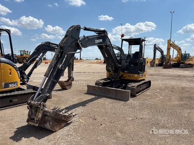 2015 John Deere 60G حفارة بجنزير