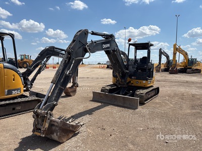 2015 John Deere 60G Tracked Excavator