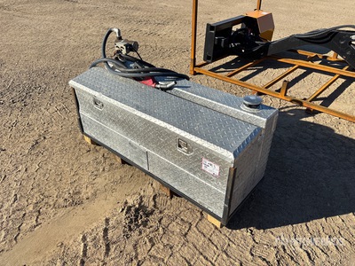 DeeZee Slip Tank / Toolbox