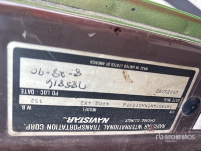 1991 International 4900 4x2 Autocarro ribaltabile