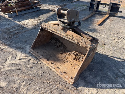 2025 Hogan E55 1160 mm Hydraulic Tilting Excavator Bucket