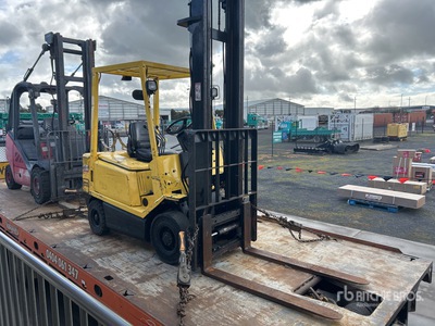 2005 Hyster Forklift