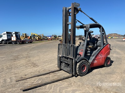 2009 Linde H30T フォークリフト