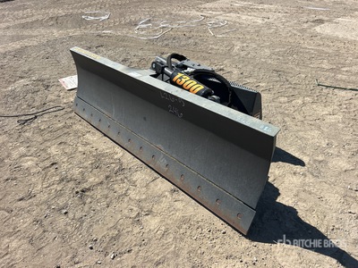 Grouser 1300 84 in Skid Steer Snow Blade