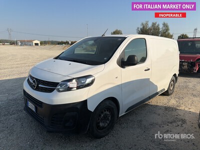 Opel Vivaro Cargo Van (Inoperable)