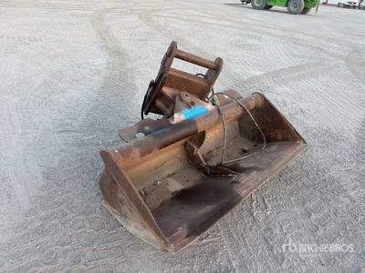 L180 Godet Curage Excavator Bucket